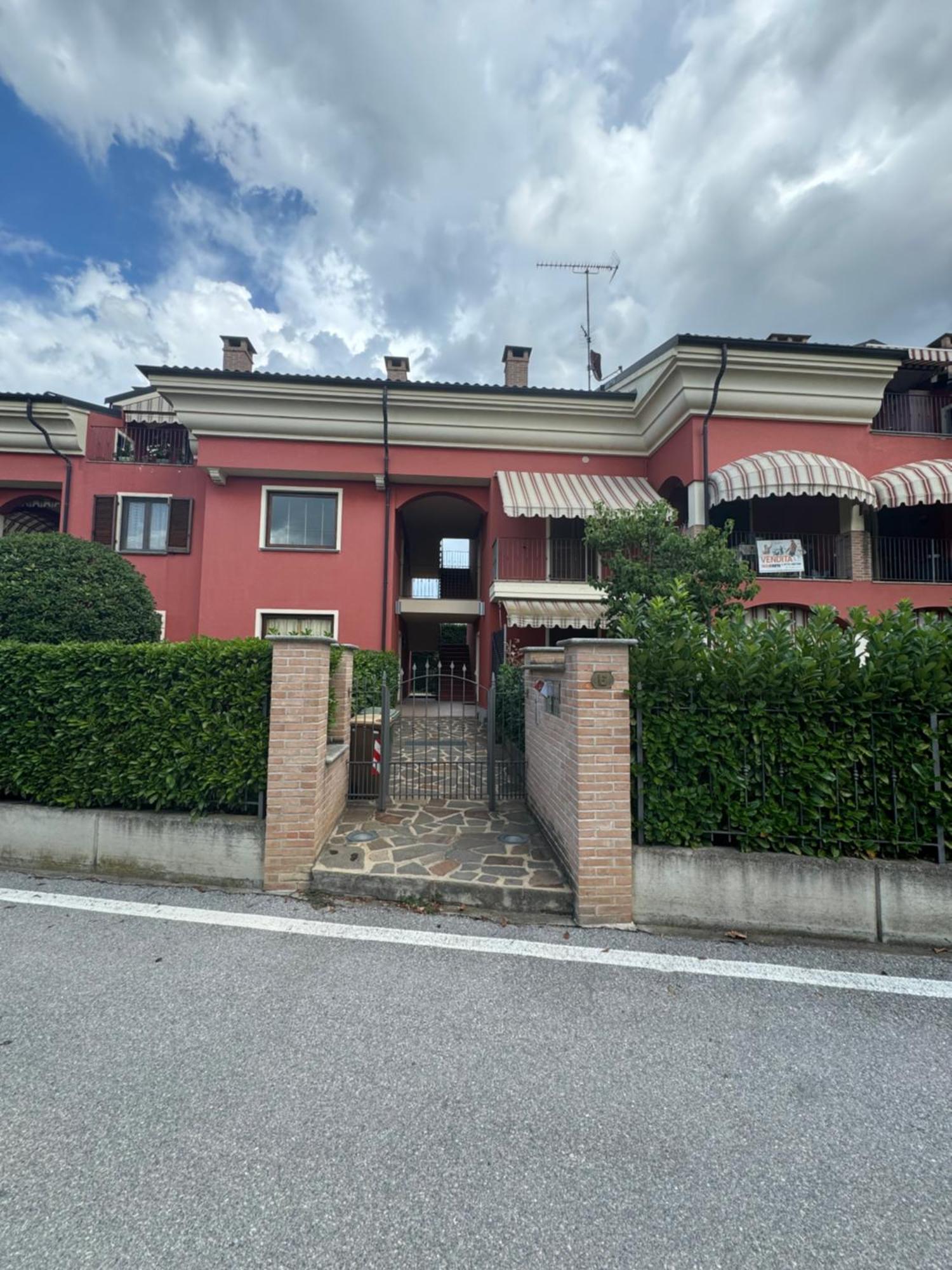 Appartamento Cherasco Eksteriør bilde
